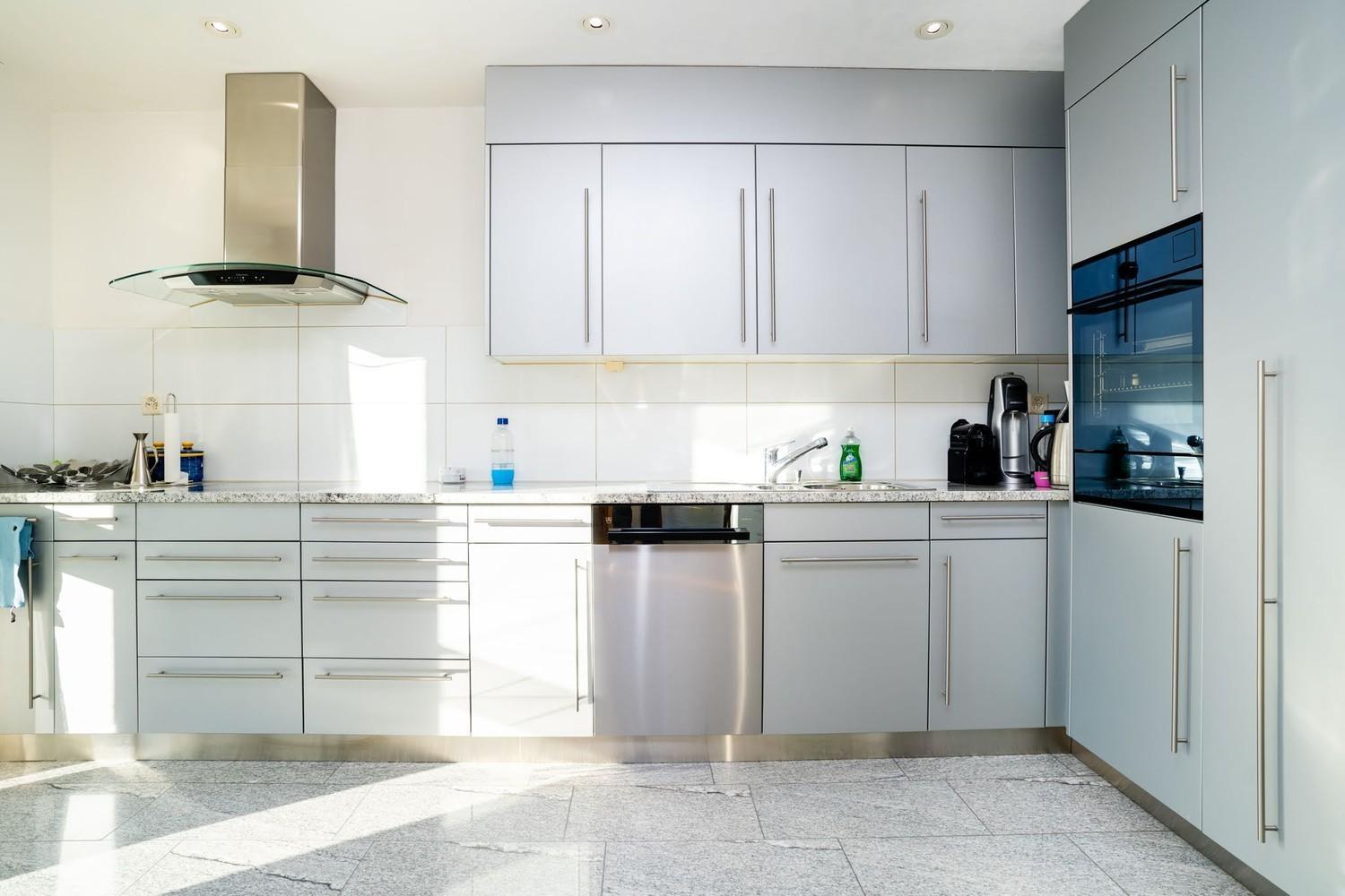 Vk - R - Zuerich Airport - Luxury - Home Stay - Raetschengaessli - Kloten Exteriér fotografie